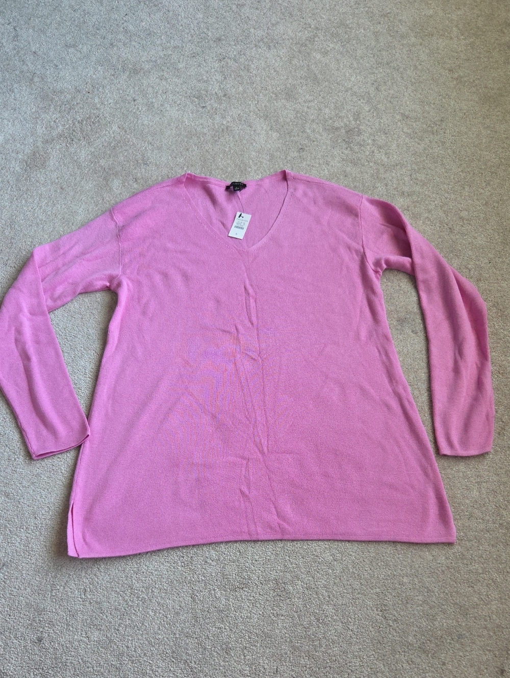 NWT Talbots Pink V-Neck Long Sleeve Sweater